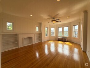 Building Photo - 4901 N St Louis Ave