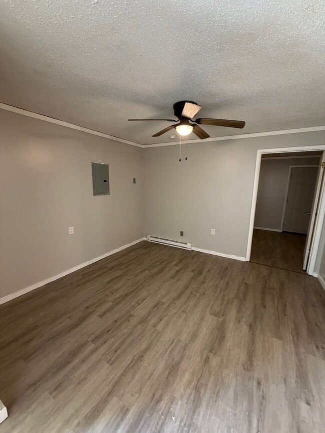 Foto del edificio - 1706 N Russell St