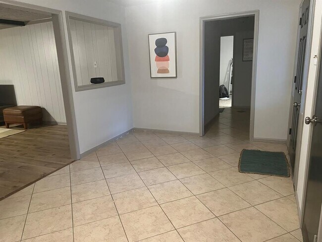 Foto del edificio - 16306 Kleinwood Dr