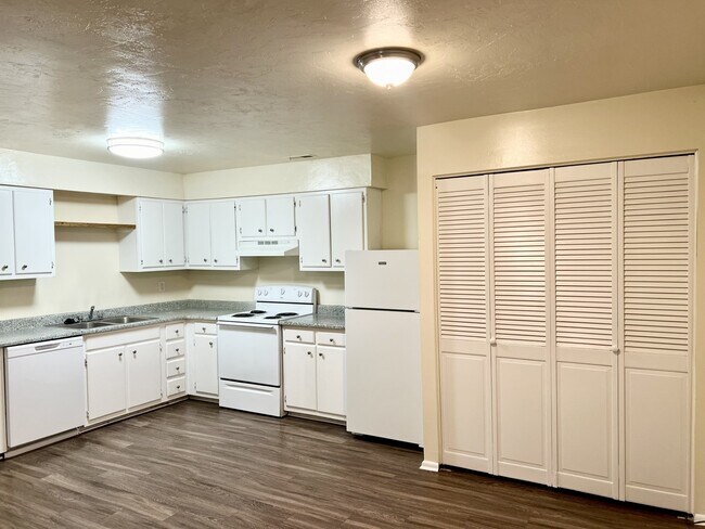 Cocina - Linden Colonial