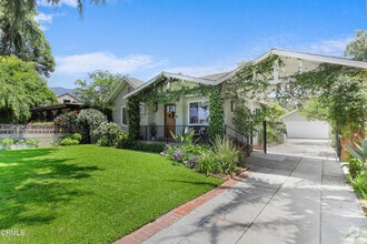 Building Photo - 2520 Casitas Ave