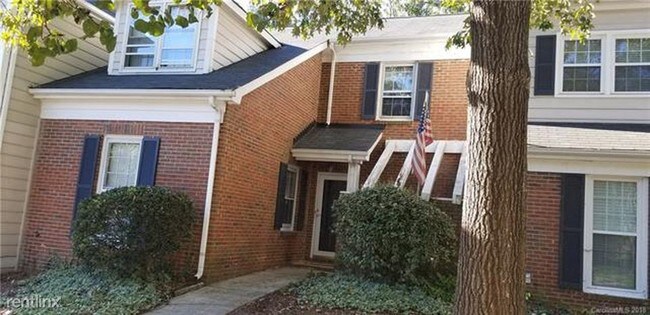 Foto del edificio - 2 br, 2 bath House - 9473 Kings Falls Dr
