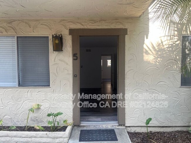 Building Photo - 249 Avenida Montalvo