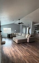 Building Photo - 1410 Ashwood Ct