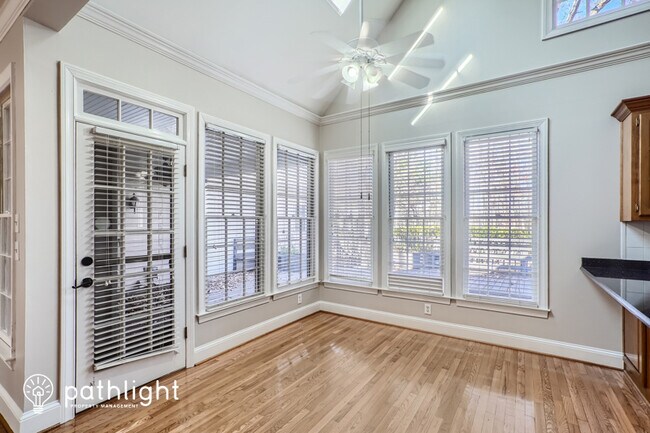 Building Photo - 1171 Lake Washington Drive, Lawrenceville,...