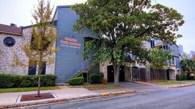 Building Photo - 2529 Rio Grande St