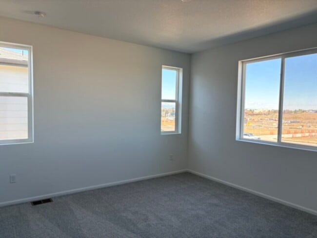 Building Photo - New home, Alameda/Buckley