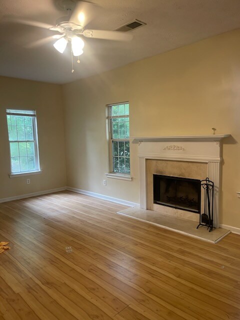 Foto del edificio - 2715 Windsor Ct