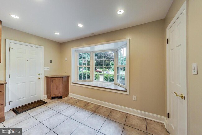 Building Photo - 14904 Claude Ln