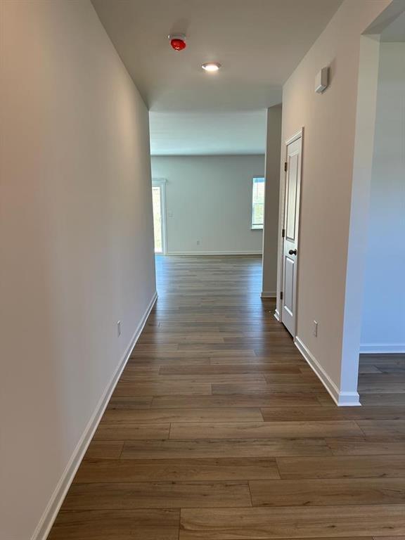 Building Photo - 768 Gelderland Dr