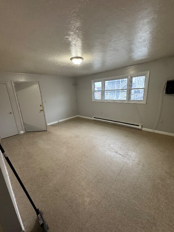 Foto del edificio - 10 Tower St