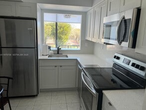 Building Photo - 9440 W Flagler St