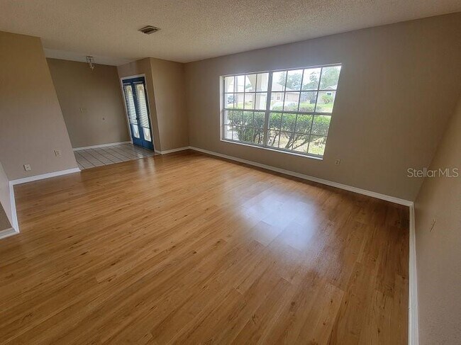 Foto del edificio - 4384 Landover Blvd