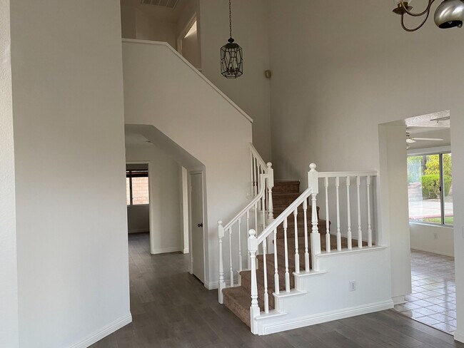 Building Photo - 17835 Crimson Crest Dr