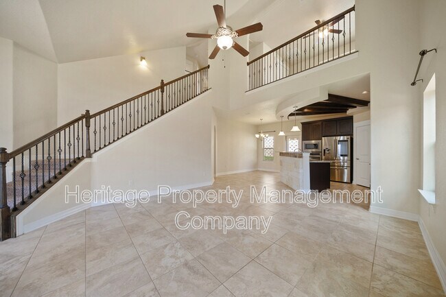 Foto del edificio - 18814 Edwards Edge