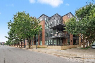 Building Photo - 3000 South Blvd