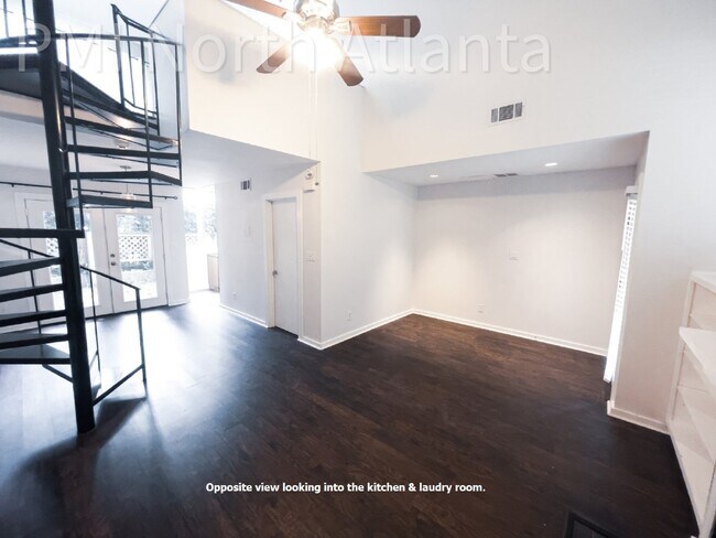 Foto del edificio - The best of Virginia Highlands! 1 Bed, 1 &...
