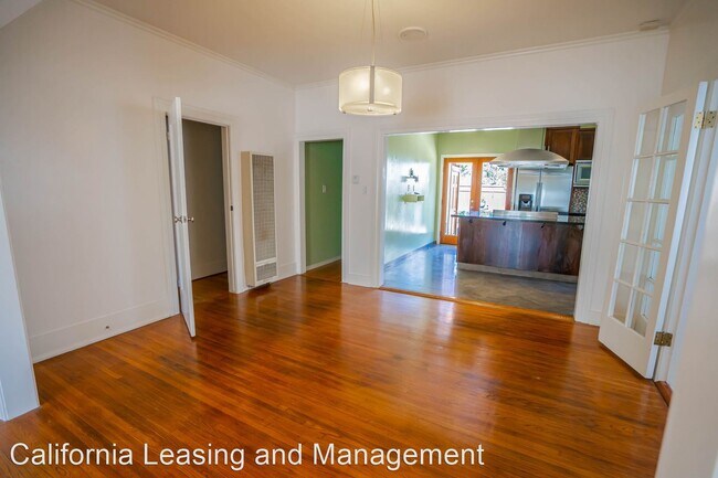 Foto del edificio - 3 br, 2 bath House - 3225 Garden Avenue
