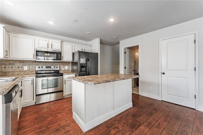 Foto del edificio - 2851 W Redstone Dr
