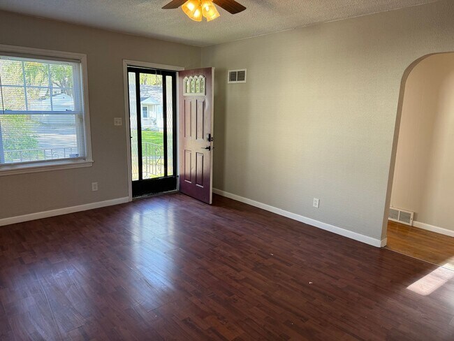Building Photo - Charming 3-Bedroom Home with Stylish Upgrades