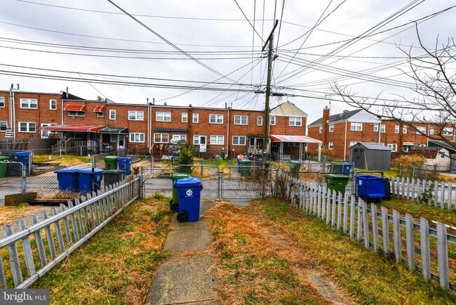 Foto del edificio - 4773 Elison Ave