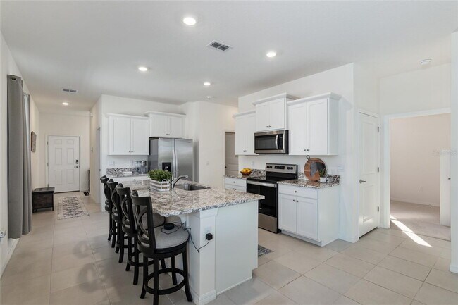 Foto del edificio - 3 Bedrooms | 2 Bathrooms | 2-Car Garage | Fully Fenced Yard
