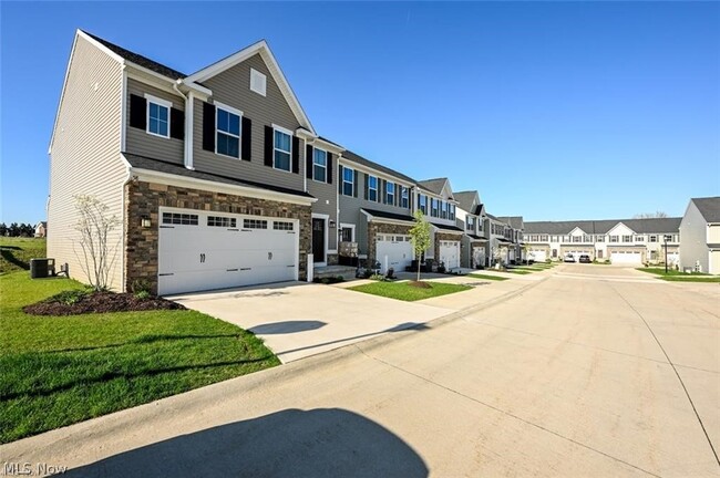 Building Photo - 158 Topsail