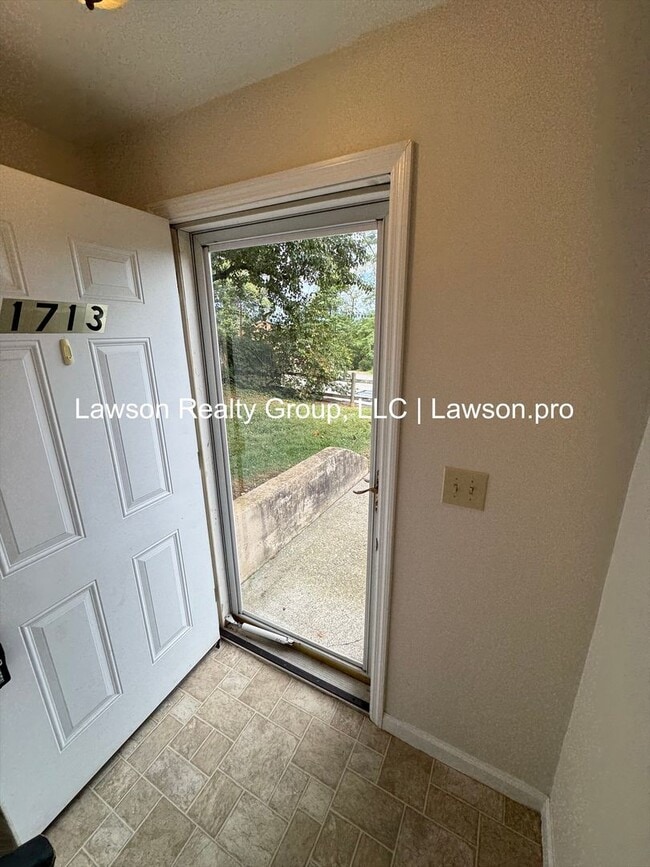 Building Photo - 1713-1715 Elbert Dr