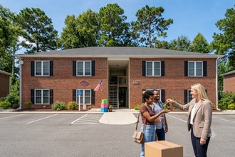 Building Photo - 3675 Clay Pond Rd