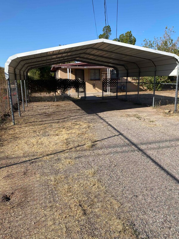 Foto del edificio - 732 E Waverly St