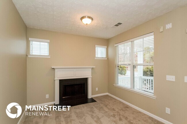 Foto del edificio - 4681 Highpoint Ln