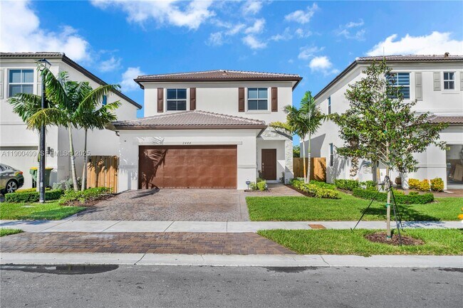 Foto del edificio - 2444 SE 24th Ave