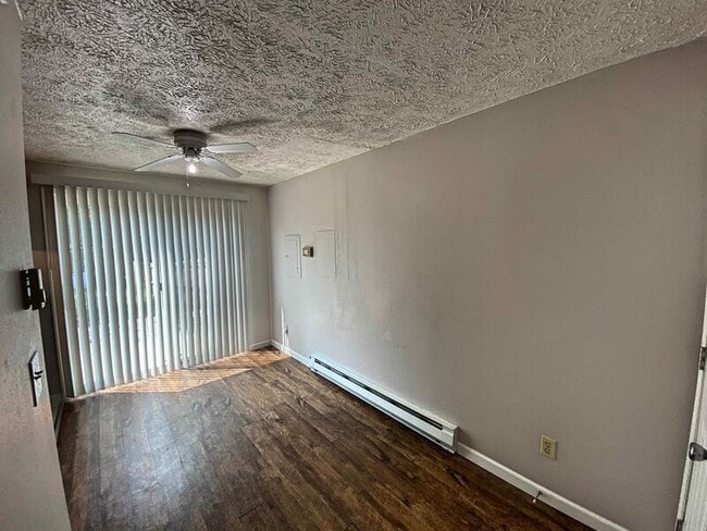 Building Photo - 5375 Osceola St