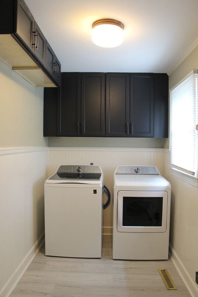 Building Photo - 510 Walnut Creek Drive