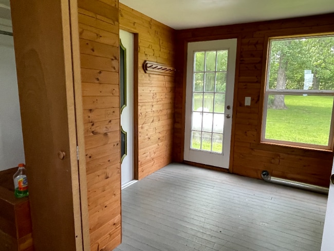 Building Photo - 1158 Marion County 7022