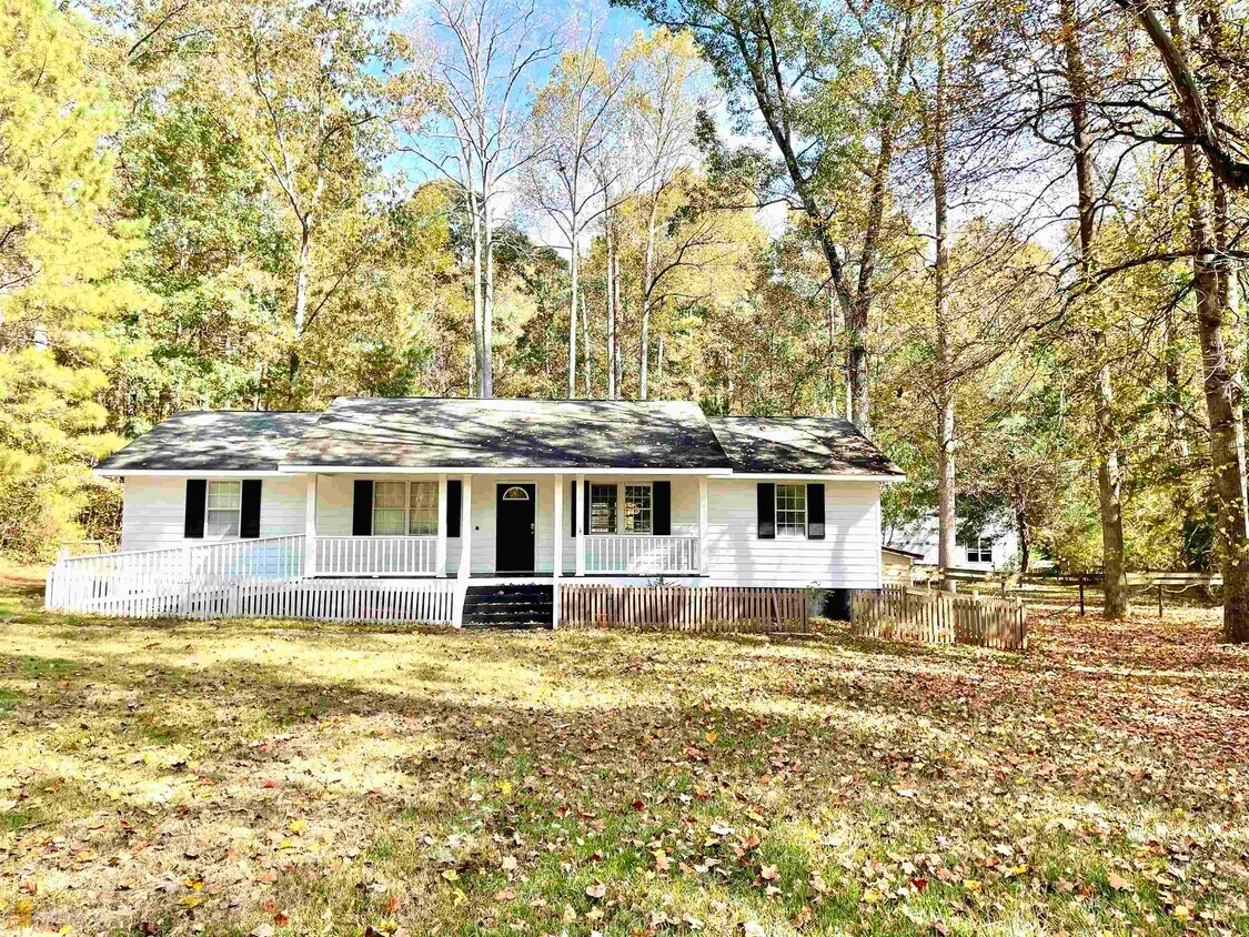 511 Posey Rd, Newnan, GA 30265 House for Rent in Newnan, GA