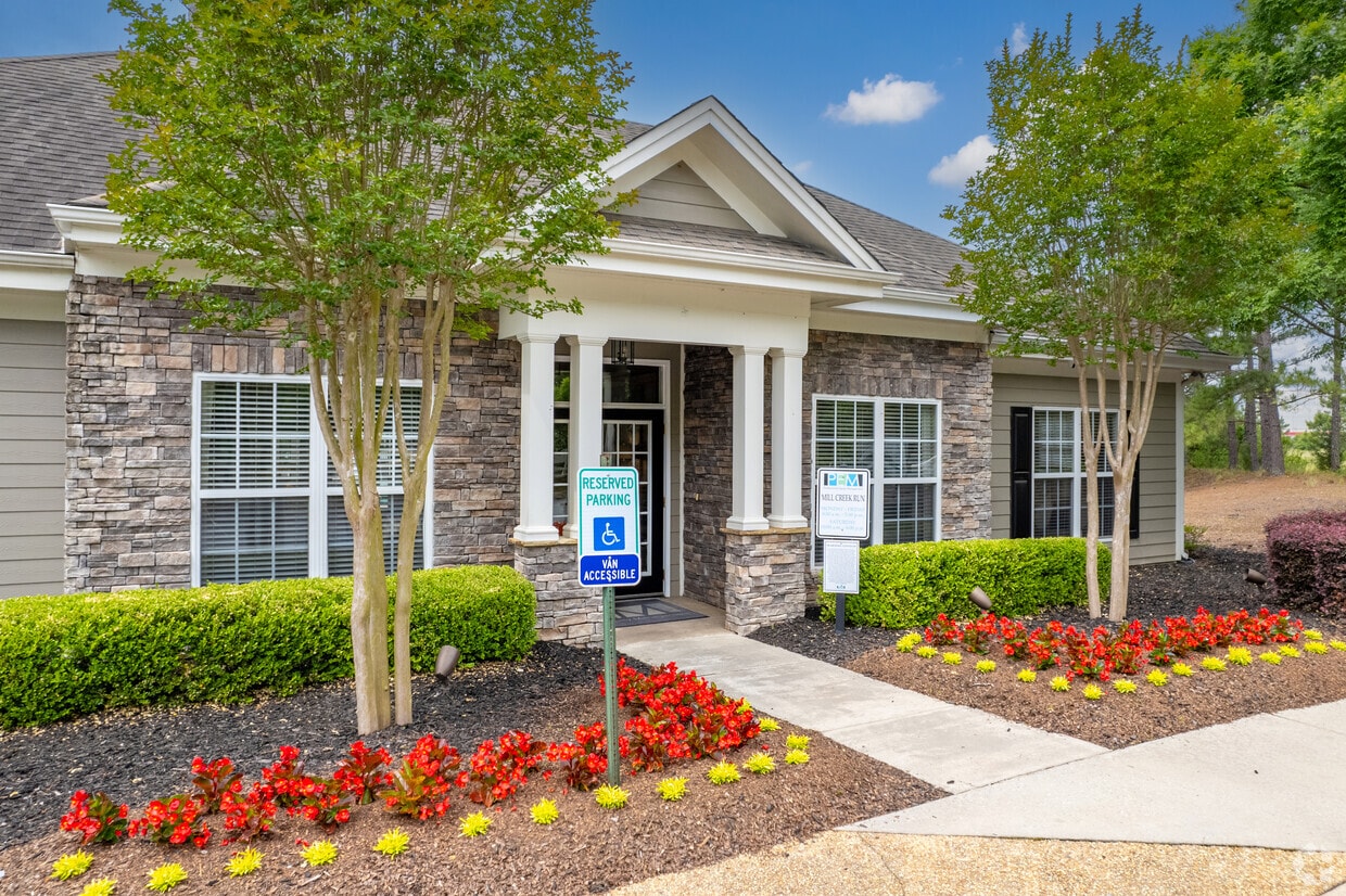 Mill Creek Run Apartments in Macon, GA