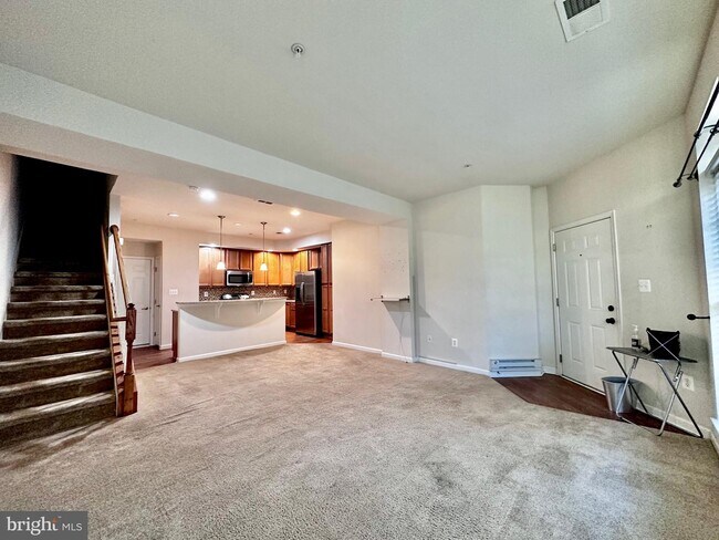 Foto del edificio - 908 Hall Station Dr