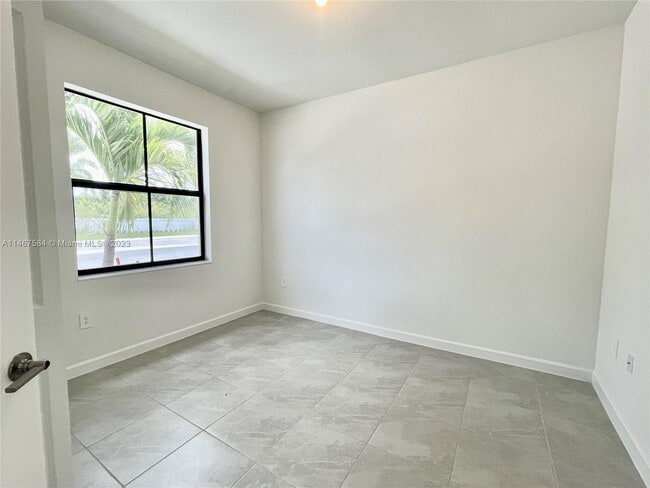 Building Photo - 11719 SW 246 Terrace