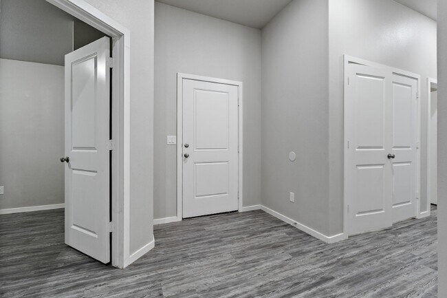 Building Photo - 2120 N Avenue J