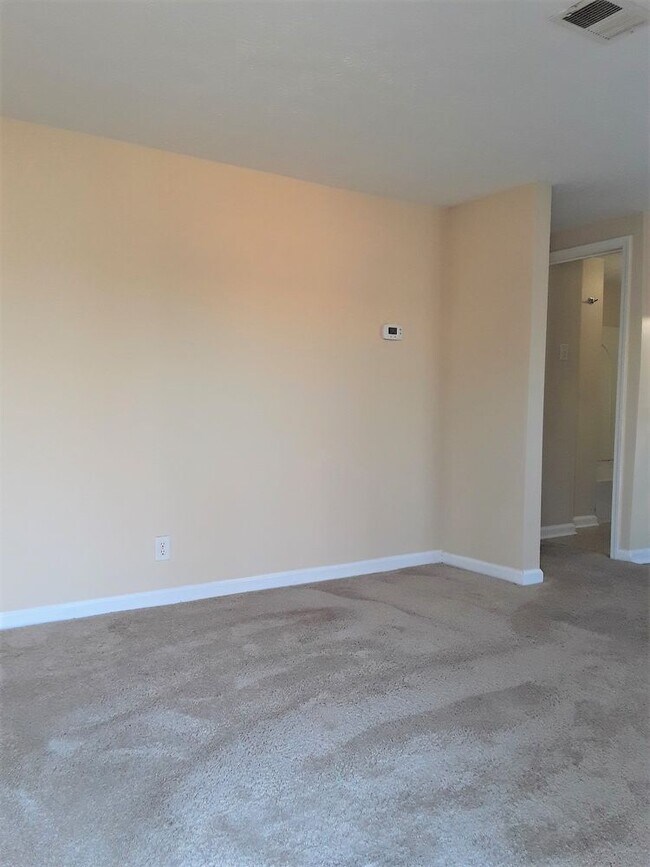 Foto del edificio - 2333 Rodman