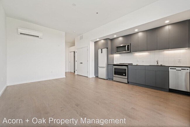 Foto del edificio - 1 br, 1 bath House - 600 Duke Street #35