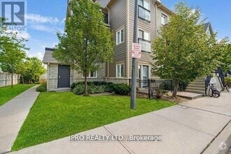 Building Photo - 2891-2891 Rio Ct