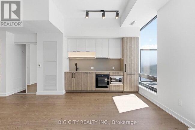 Building Photo - 91 Montclair Ave