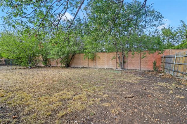 Foto del edificio - 609 Shadyglen Dr