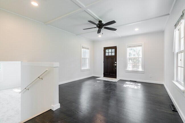 Building Photo - 2317 Kanza Pl