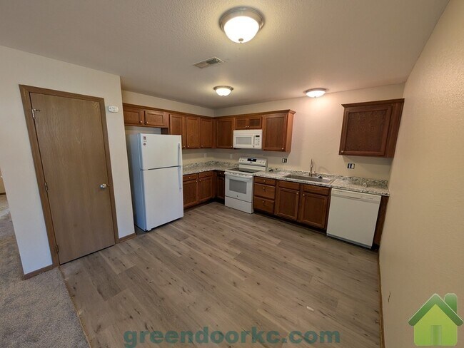 Foto del edificio - 1107 Fall Meadow Ln