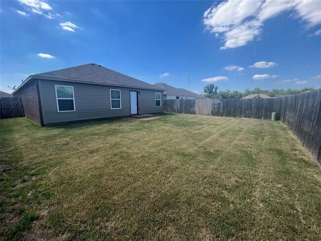 Building Photo - 5608 Gadwall Rd