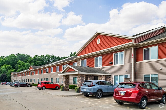 Building Photo - The Residences at 843 Oak