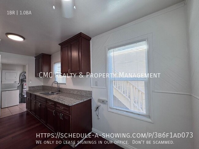 Building Photo - “Available: 1 Bedroom, 1 Bathroom Unit in ...